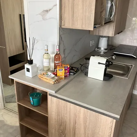 Calme Et Elegant Avec Vue Apartment