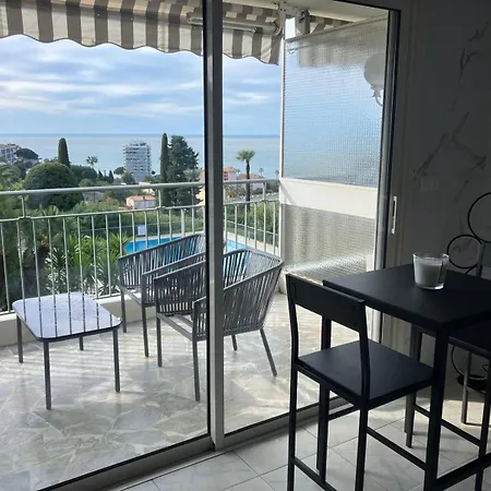 Calme Et Elegant Avec Vue