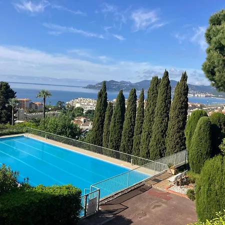 Appartement Calme Et Elegant Avec Vue *