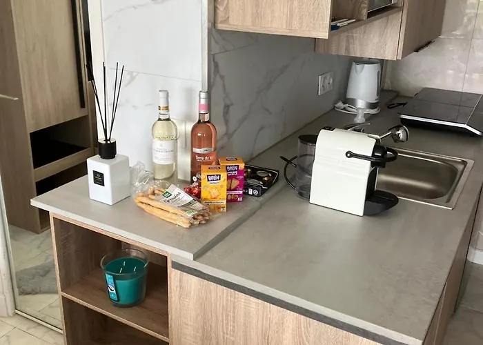 Calme Et Elegant Avec Vue Apartament