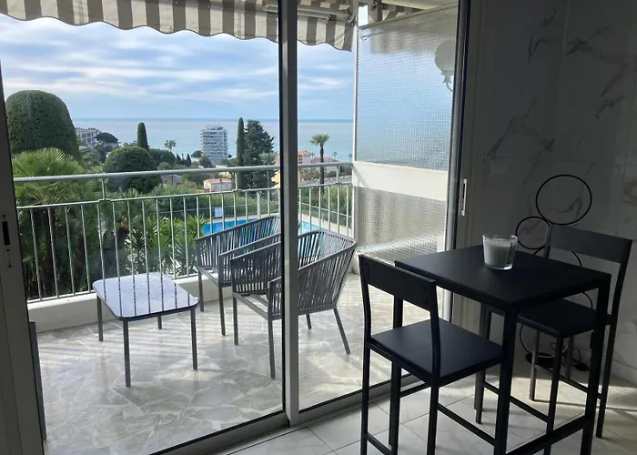 Calme Et Elegant Avec Vue