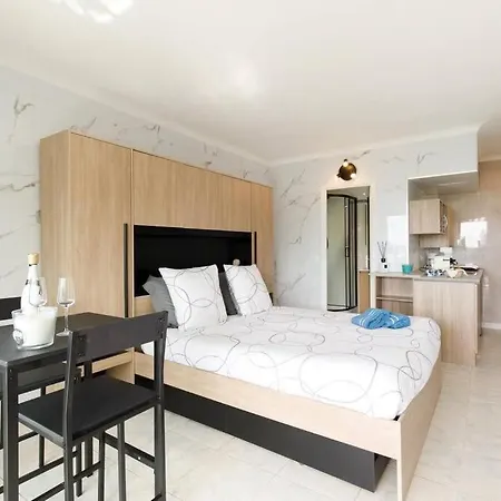 Calme Et élégant Avec Vue *